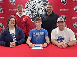 Wauseon’s Collin Twigg signs letter of intent